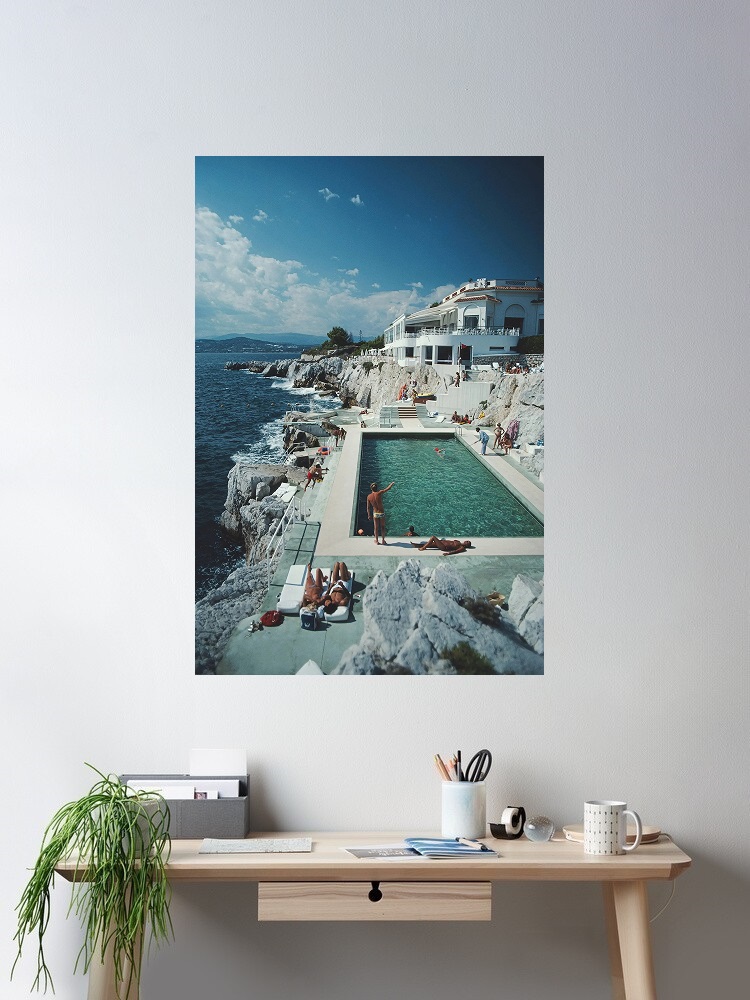 Retro Poolside Host Luxury Lif - Luxury Lifestyle Pictures reseña y precio